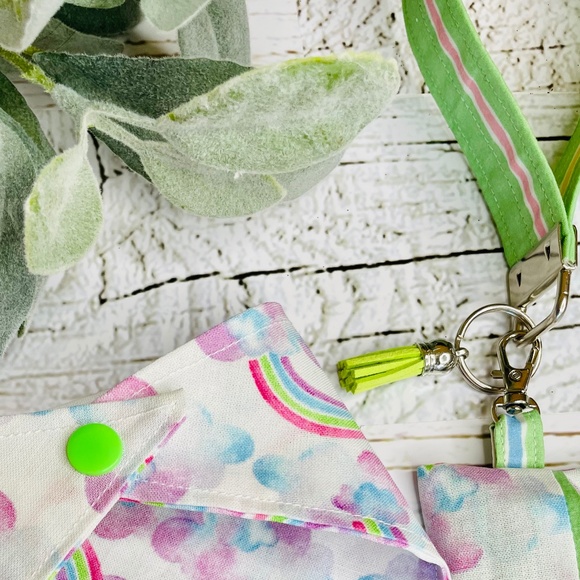 Matching Dog Bandana & Wristlet Keychain Disposable Doggy-Bag Cover (Set) - Picture 4 of 4